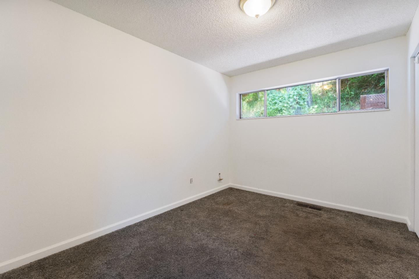 155 Stanford DR