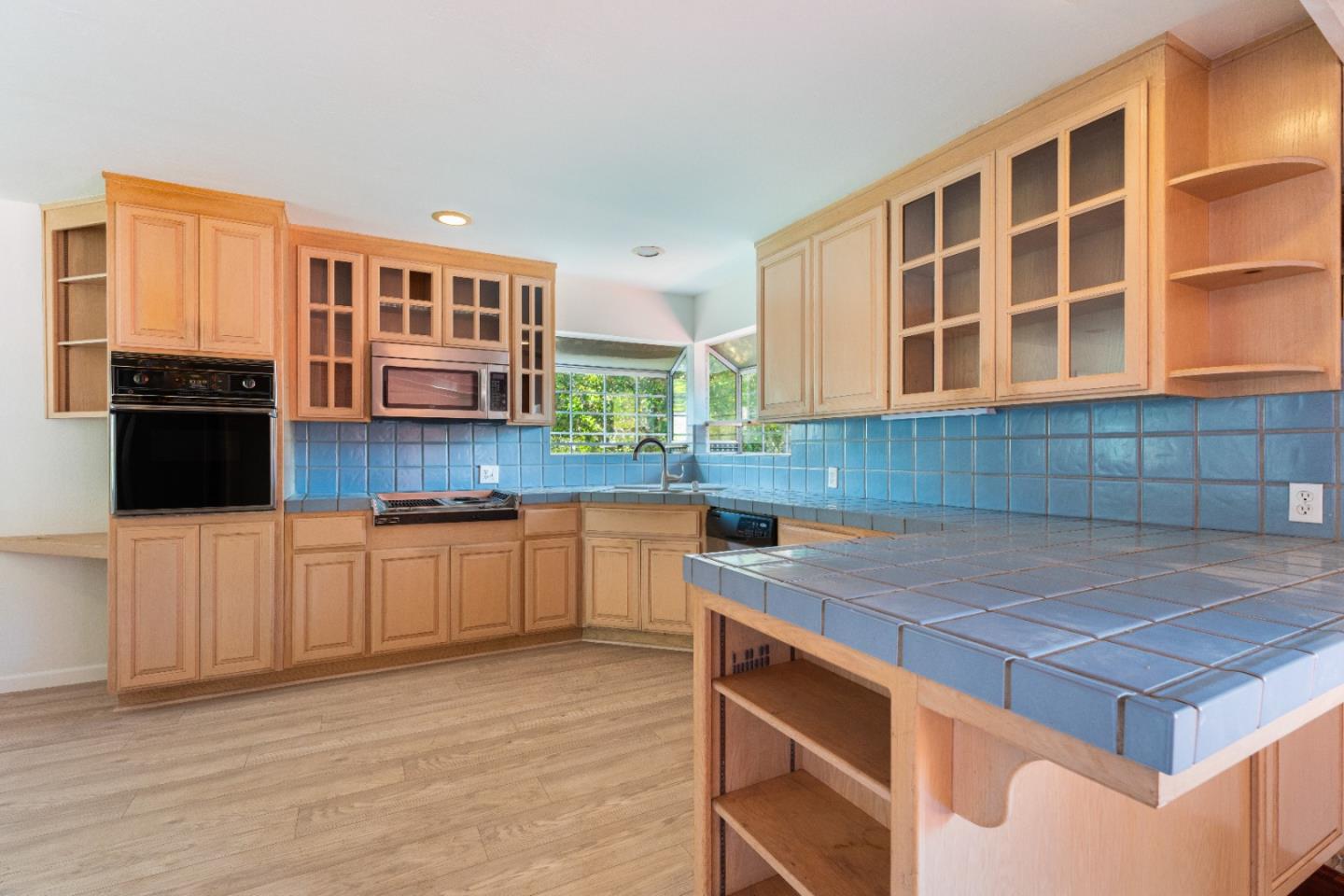 155 Stanford DR