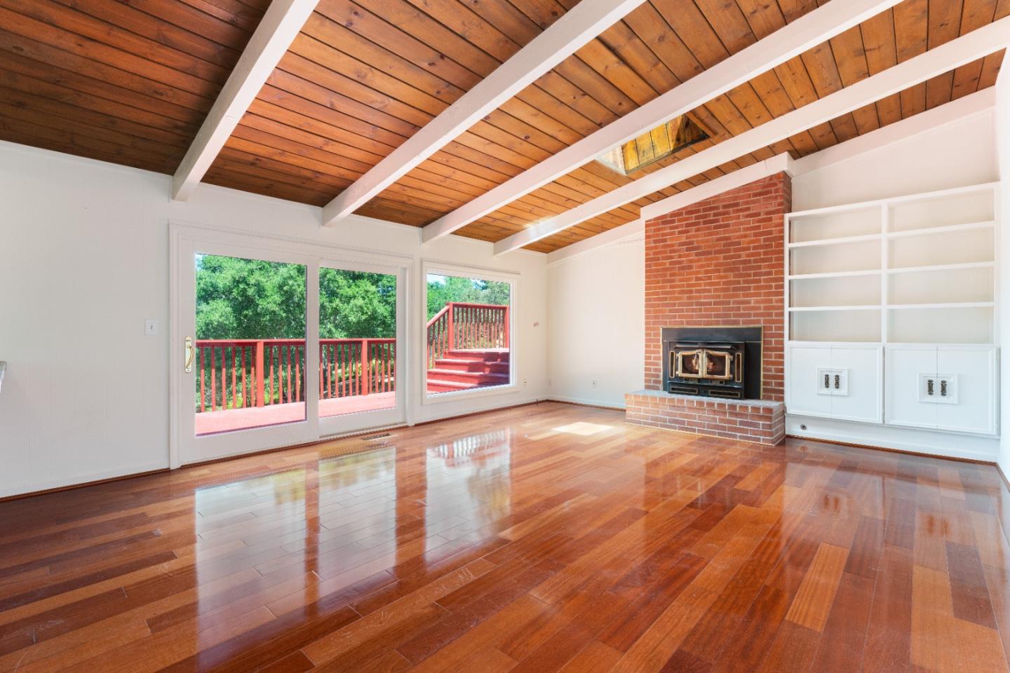 155 Stanford DR