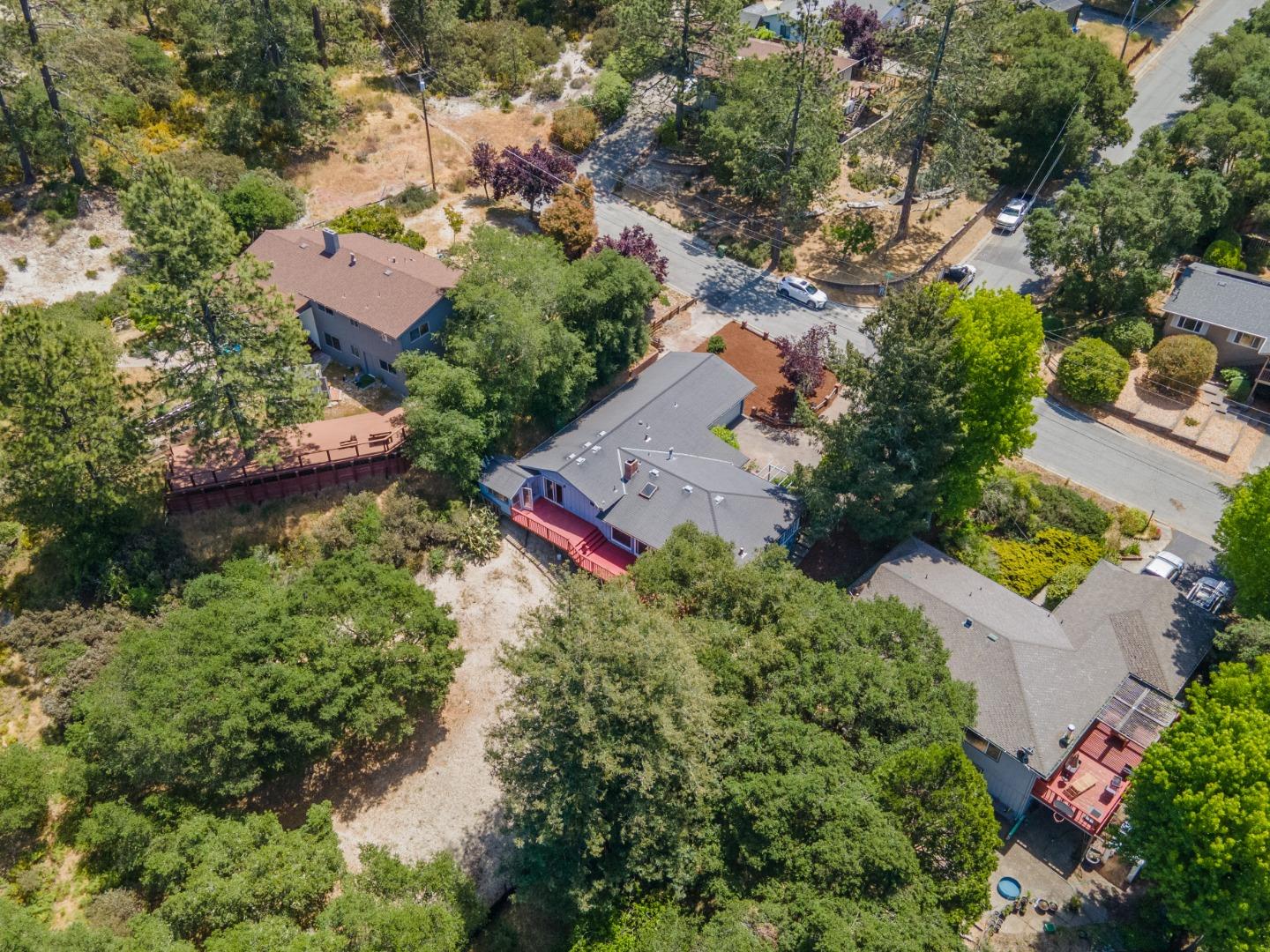 155 Stanford DR