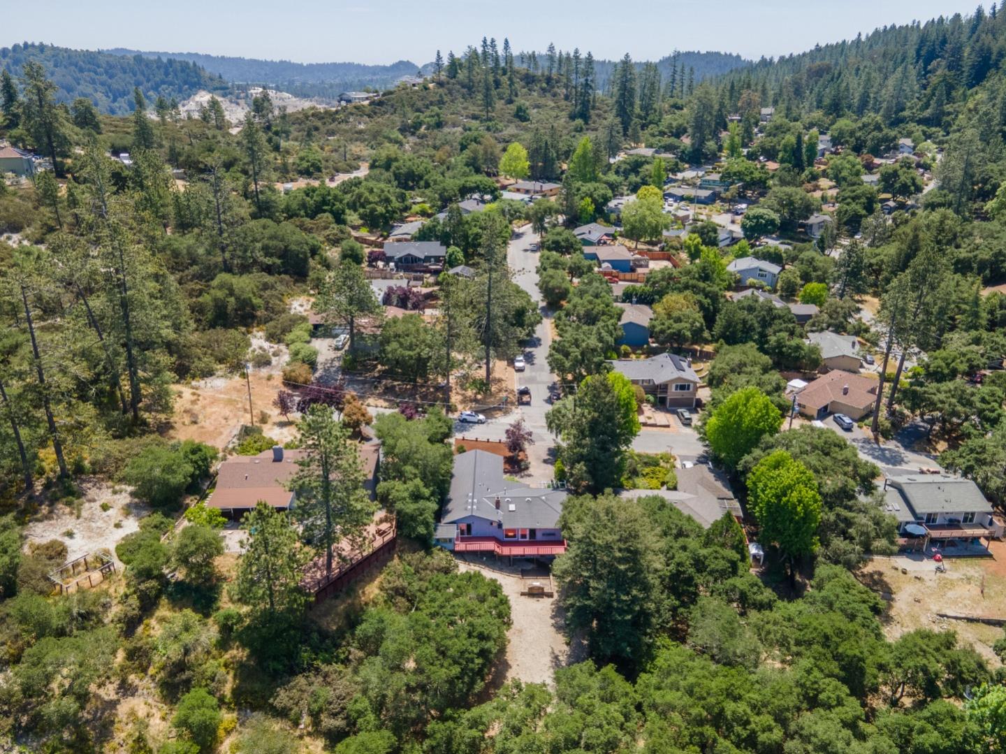 155 Stanford DR