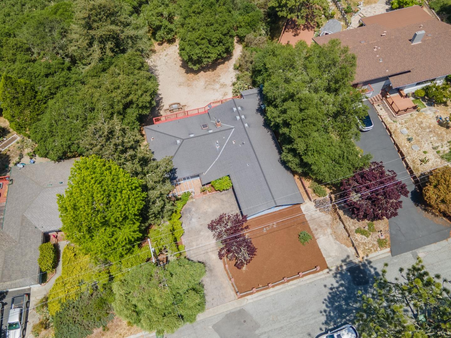 155 Stanford DR