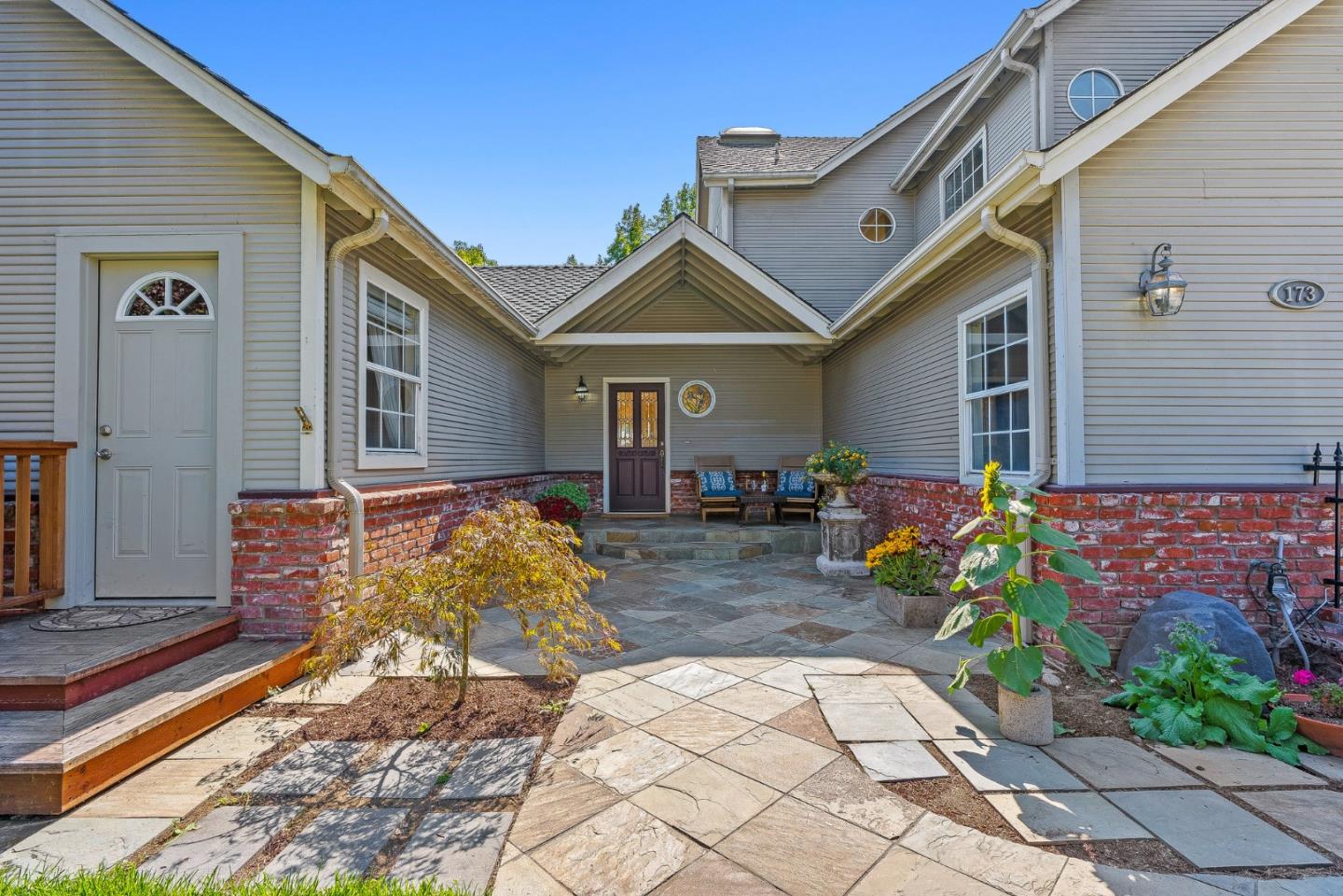173 Oak Creek Boulevard