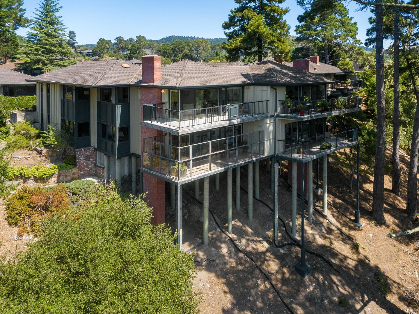 115 Del Mesa Carmel