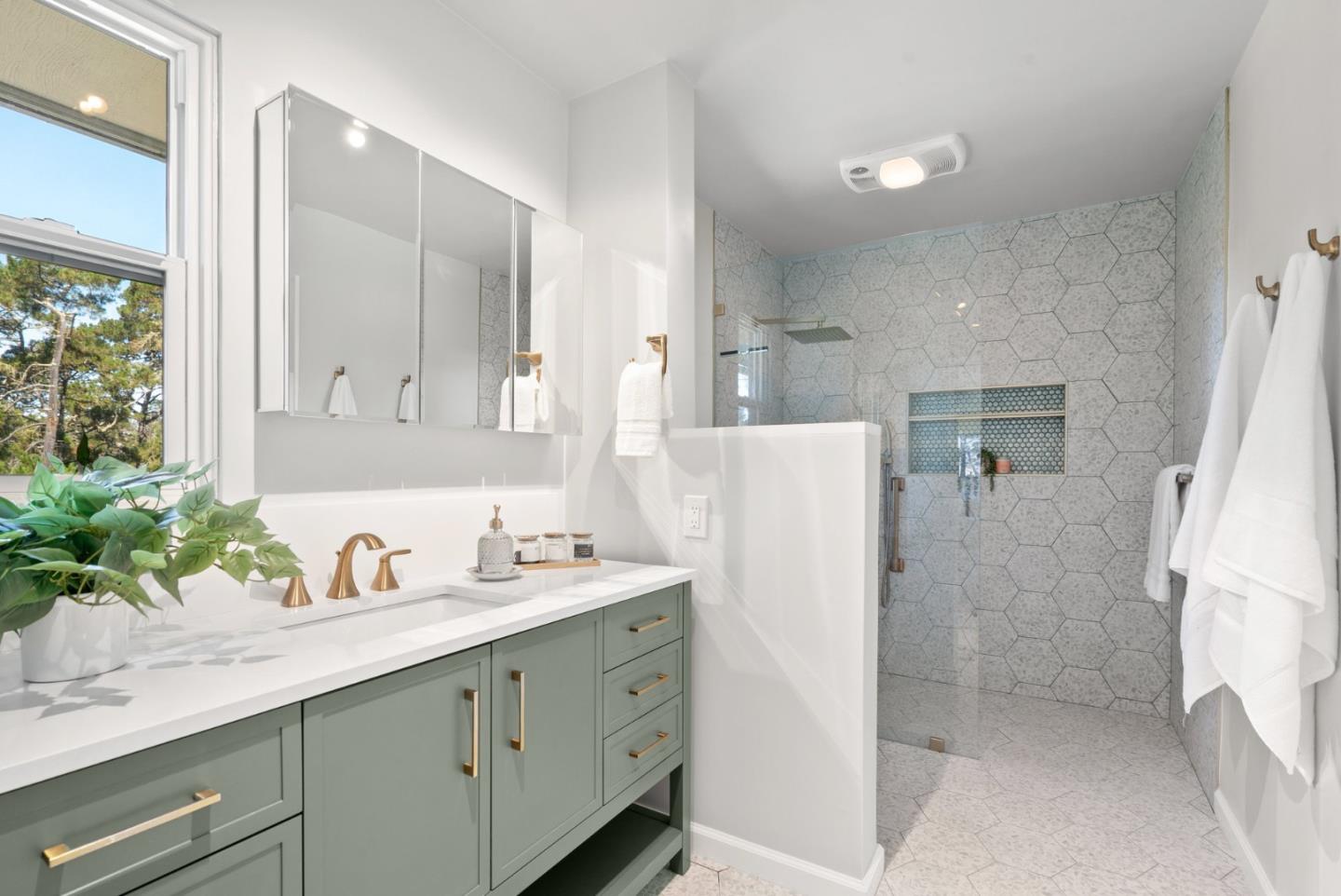 115 Del Mesa Carmel