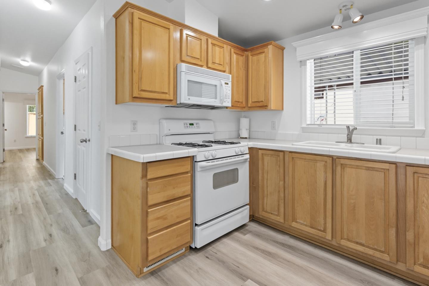 6011 Scotts Valley Drive Unit: 15