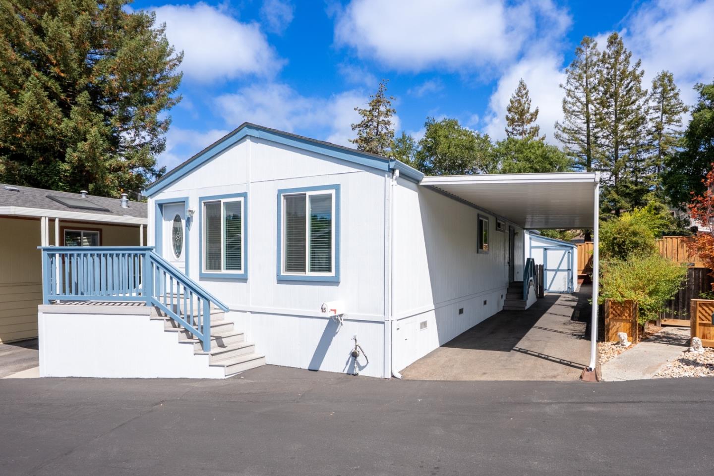 6011 Scotts Valley Drive Unit: 15