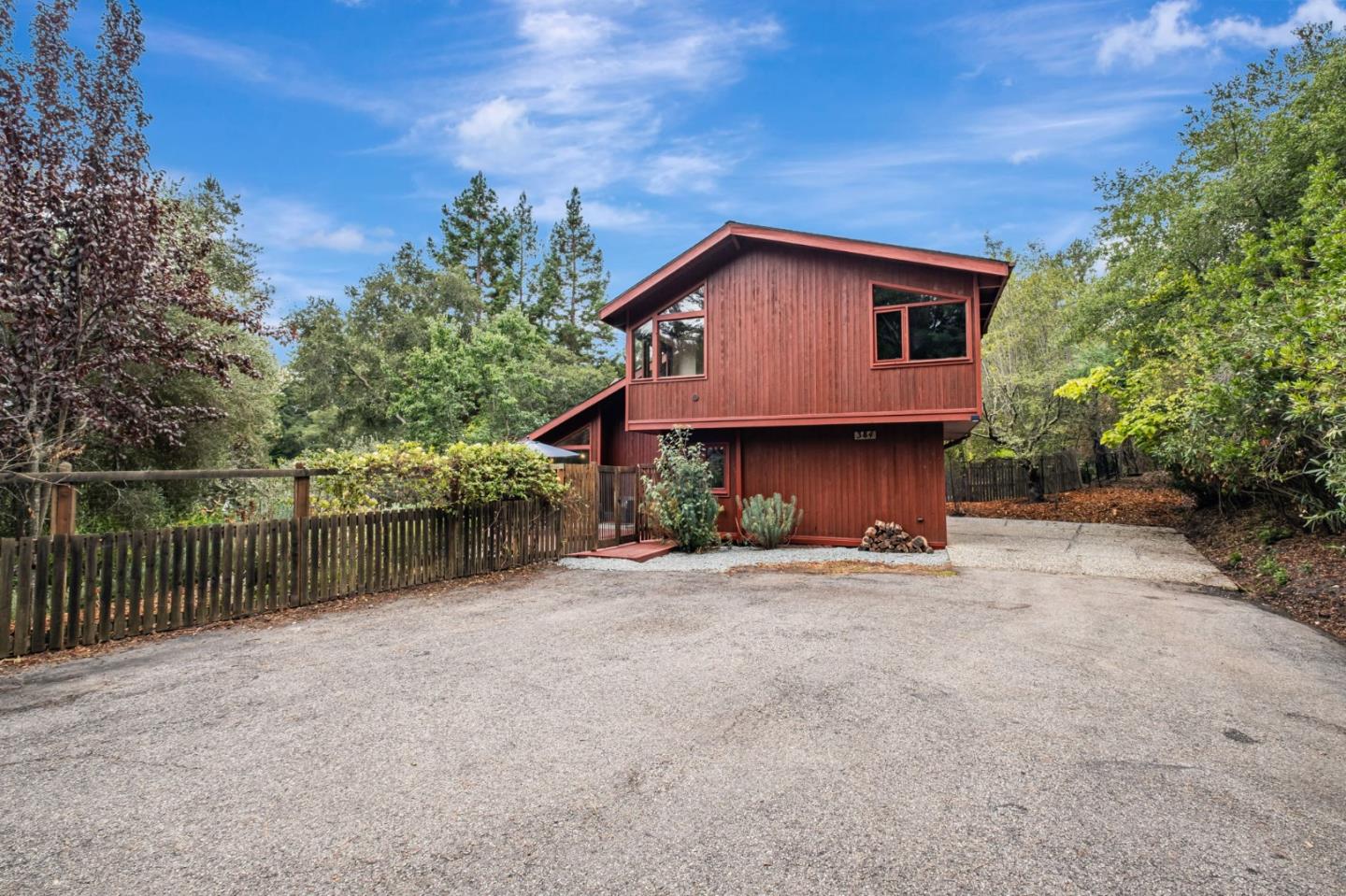 384 Sand Hill Road