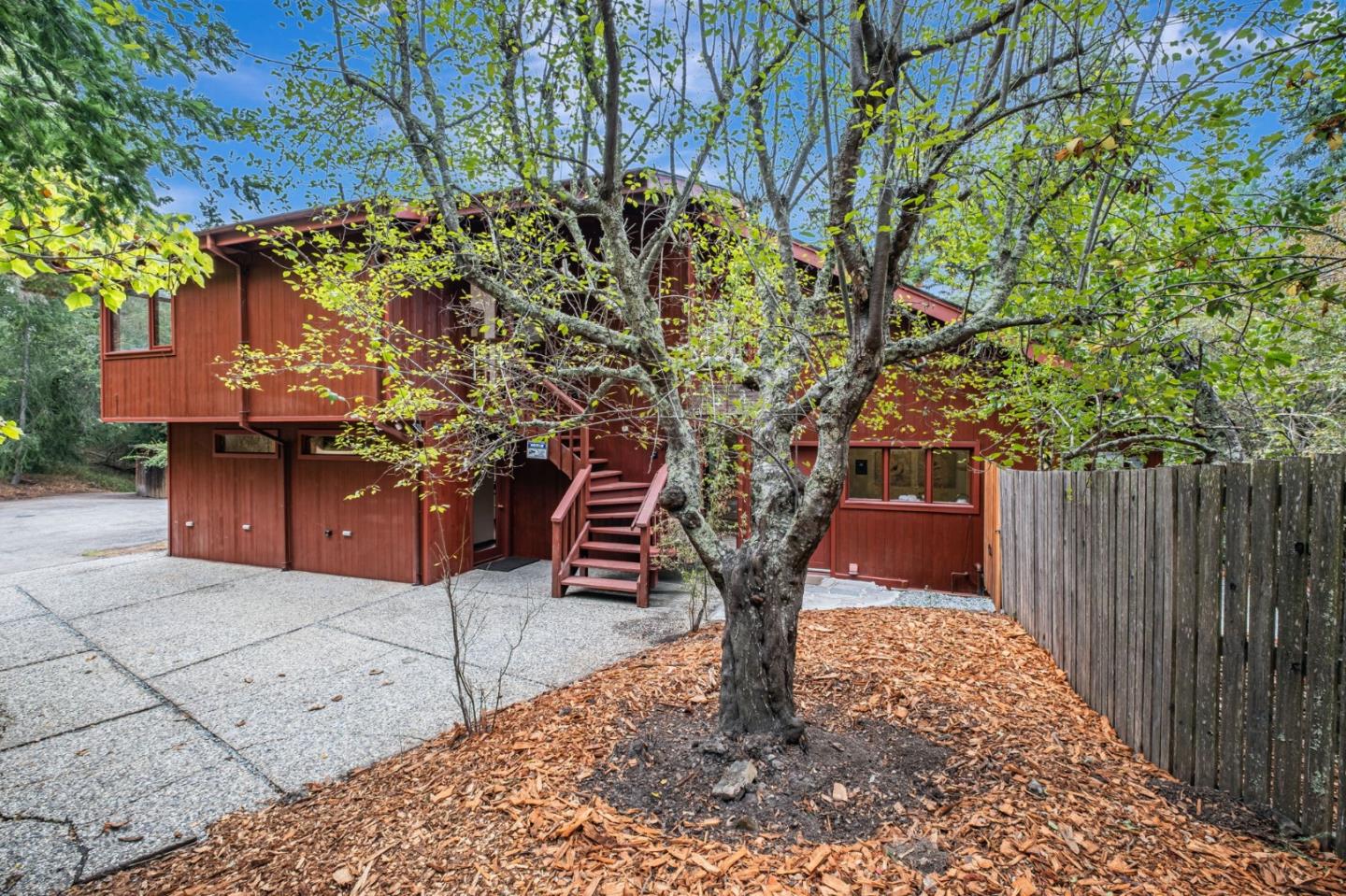384 Sand Hill Road