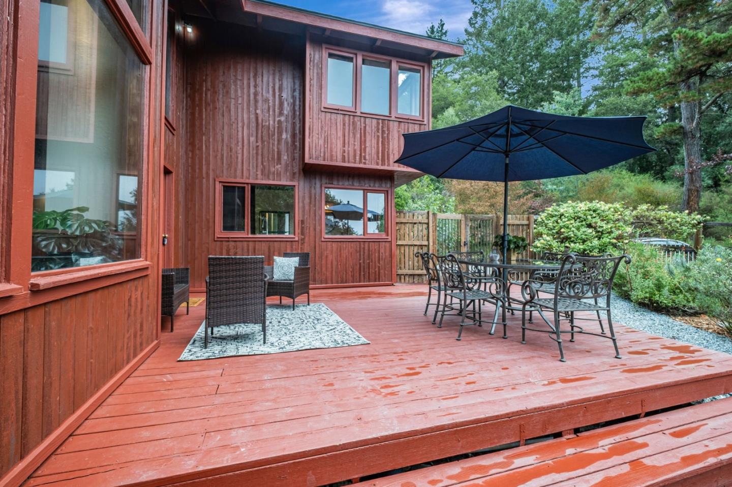 384 Sand Hill Road
