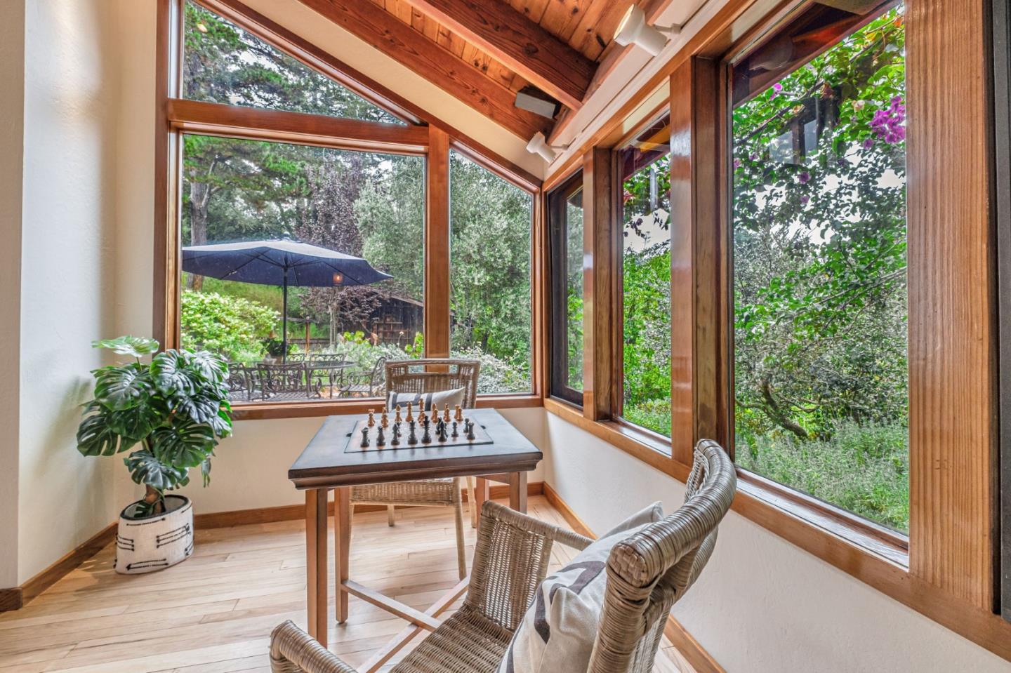 384 Sand Hill Road
