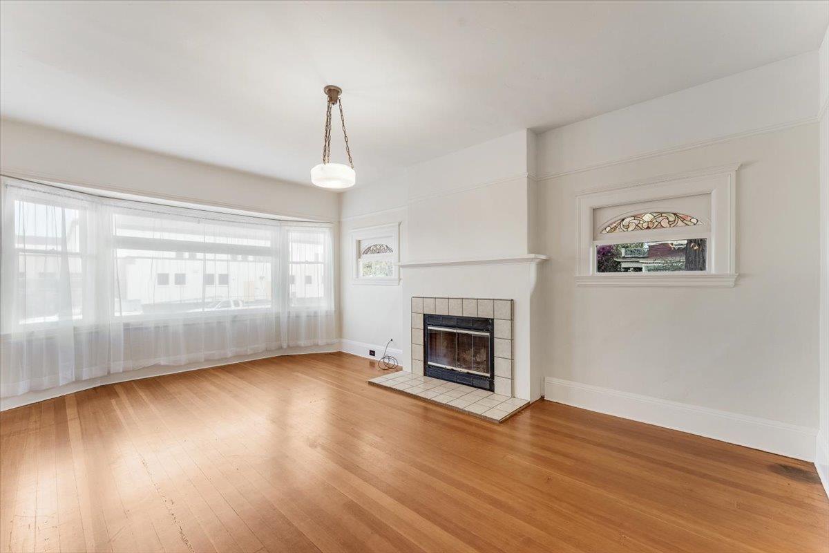 234 Maple Avenue