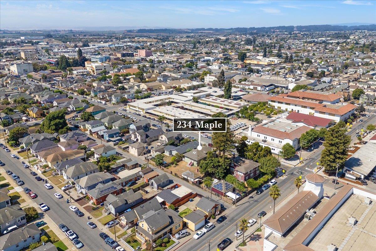 234 Maple Avenue
