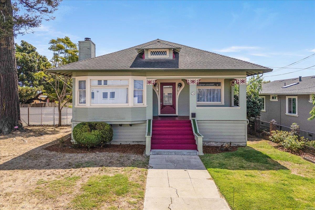 234 Maple Avenue