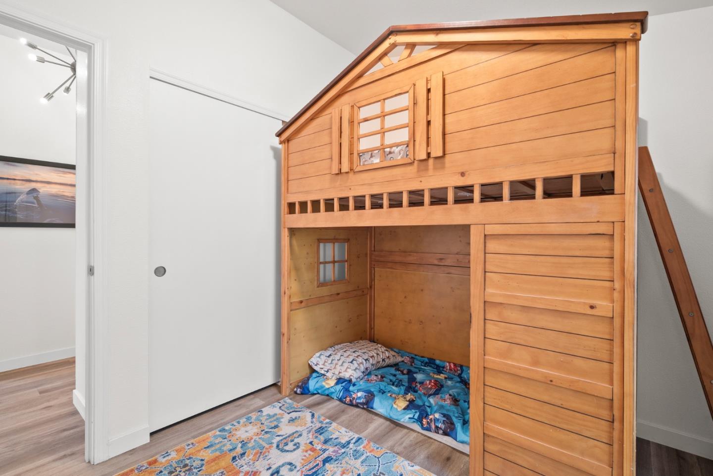 2395 Delaware AVE 88