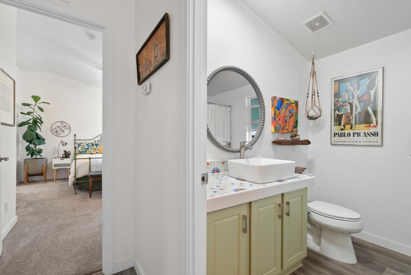 2395 Delaware AVE 88