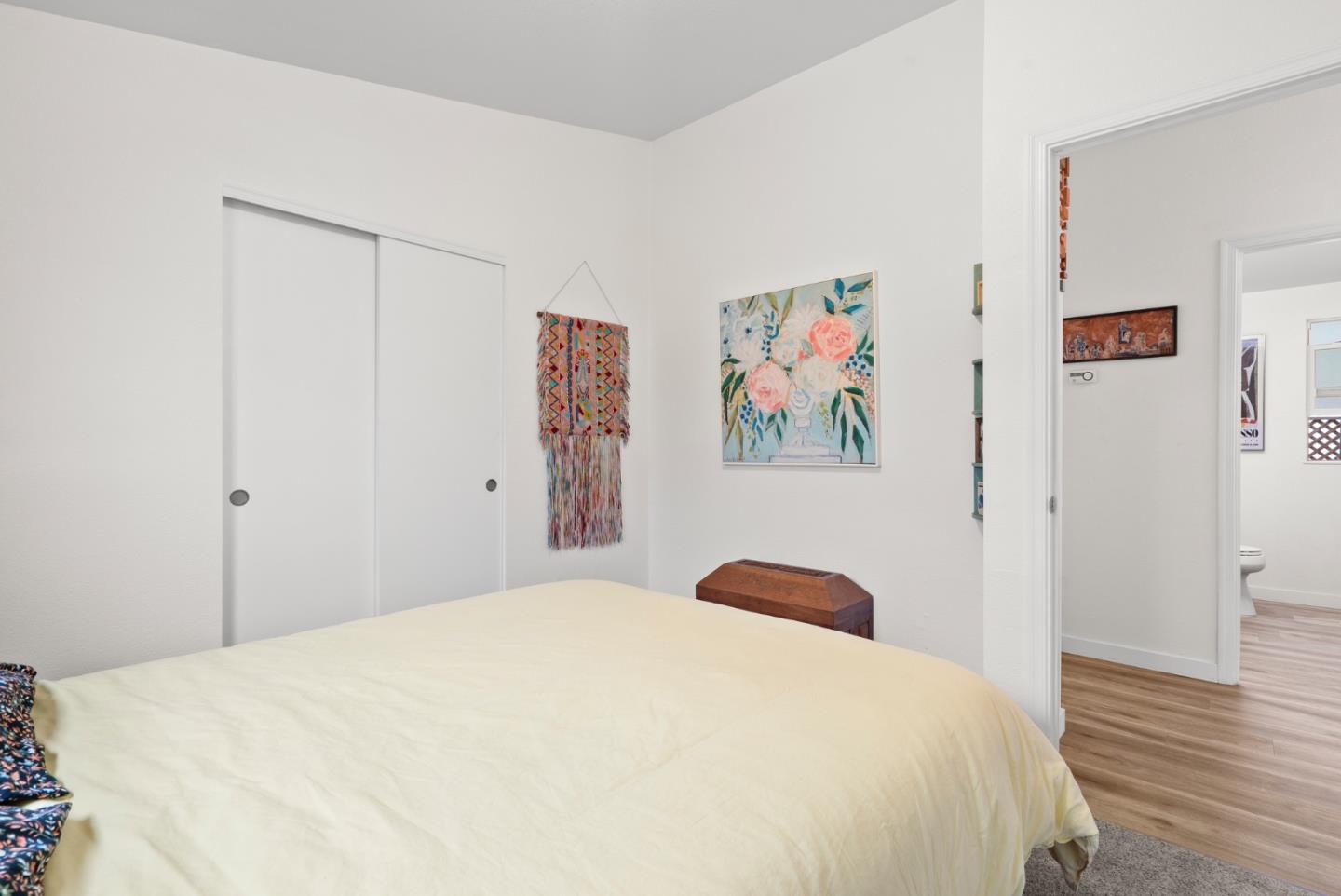 2395 Delaware AVE 88