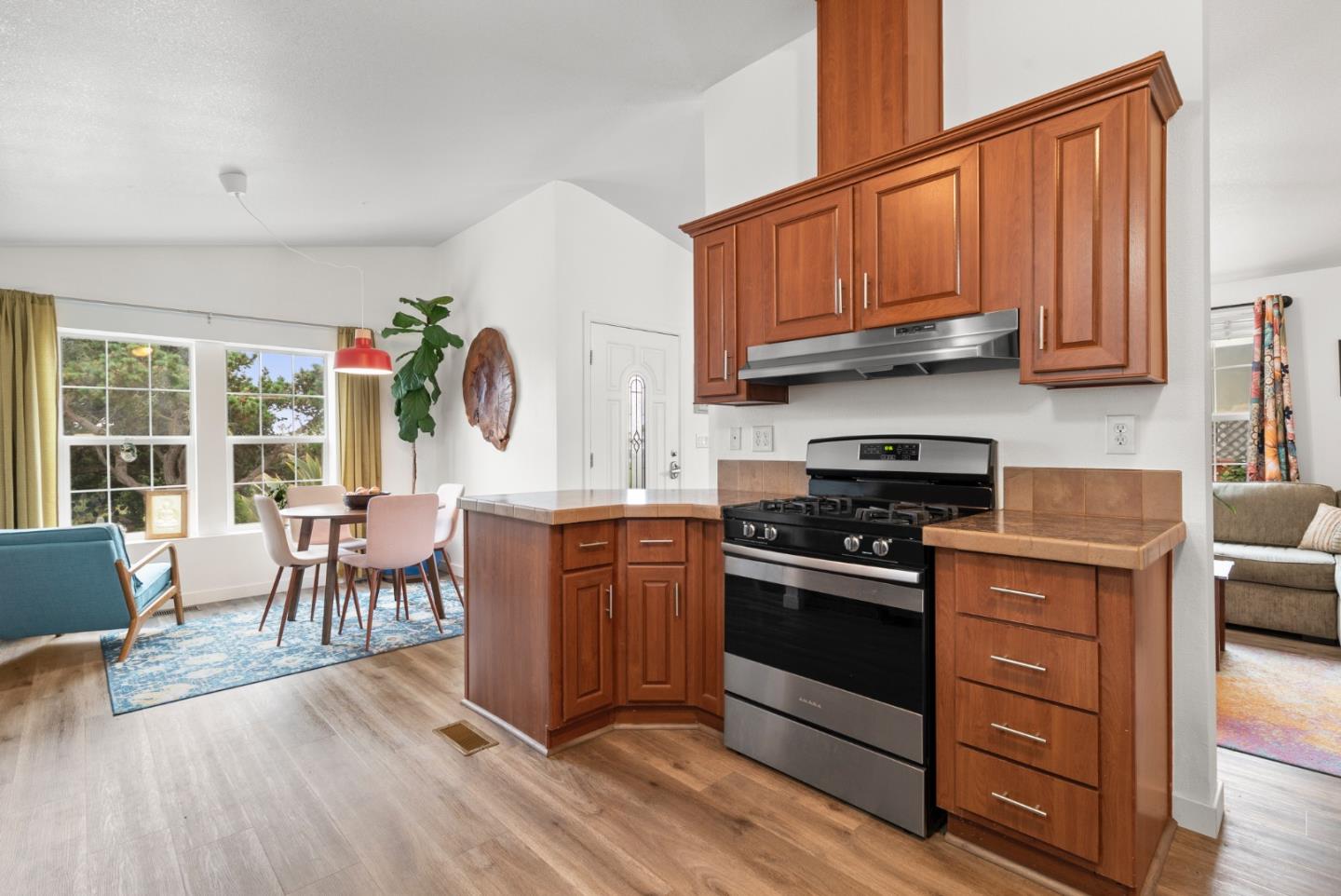 2395 Delaware AVE 88
