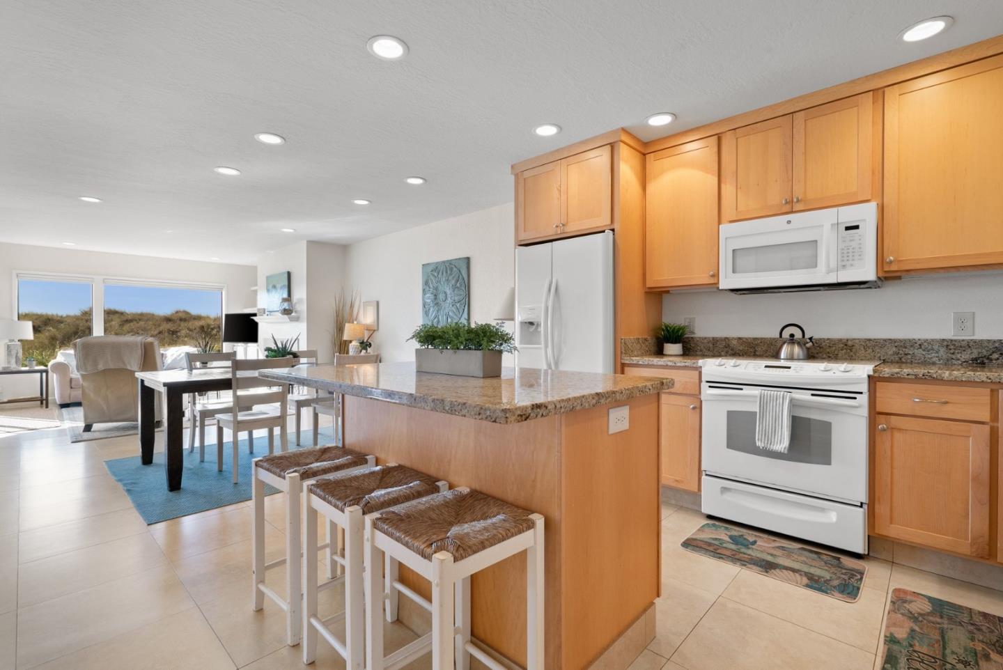 101 Shell Drive 208