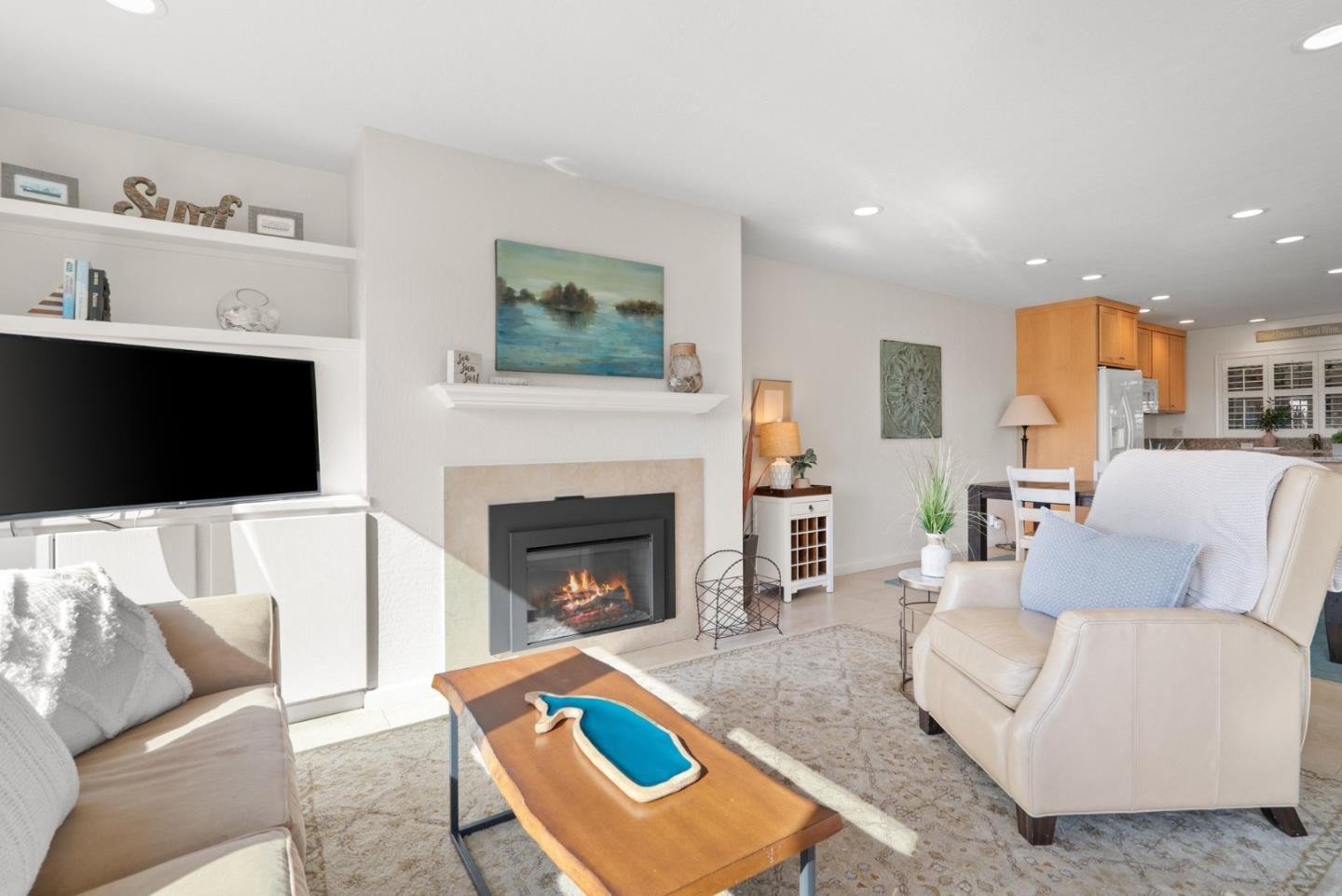 101 Shell Drive 208