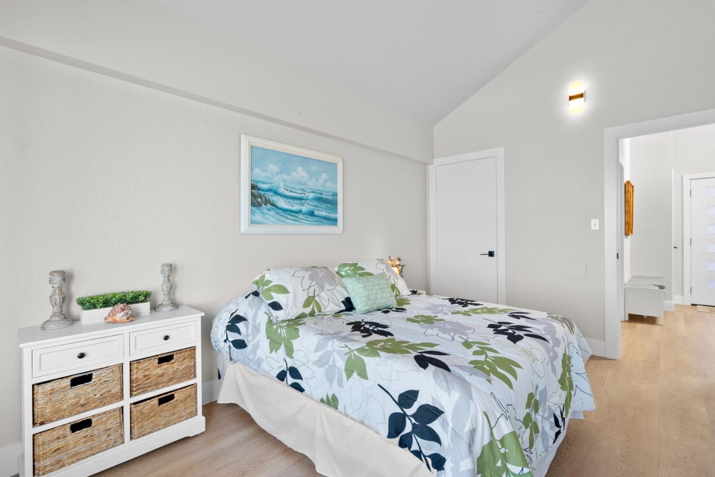 476 Oceanview Drive