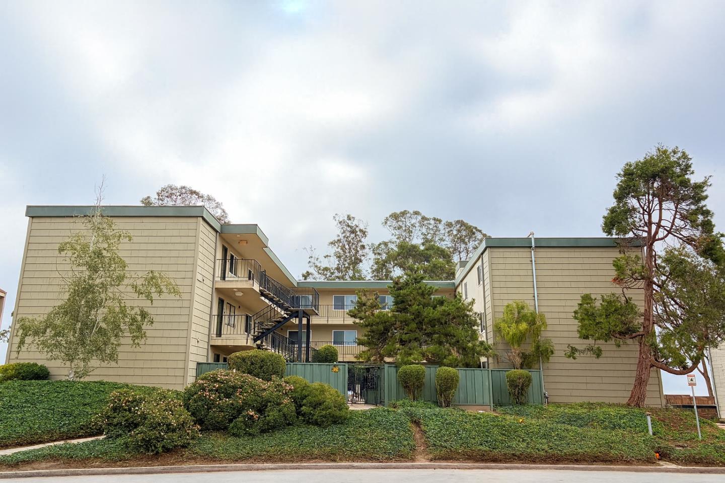 825 Balboa Avenue 306