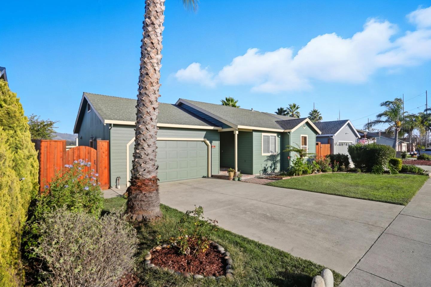125 Lapis Drive
