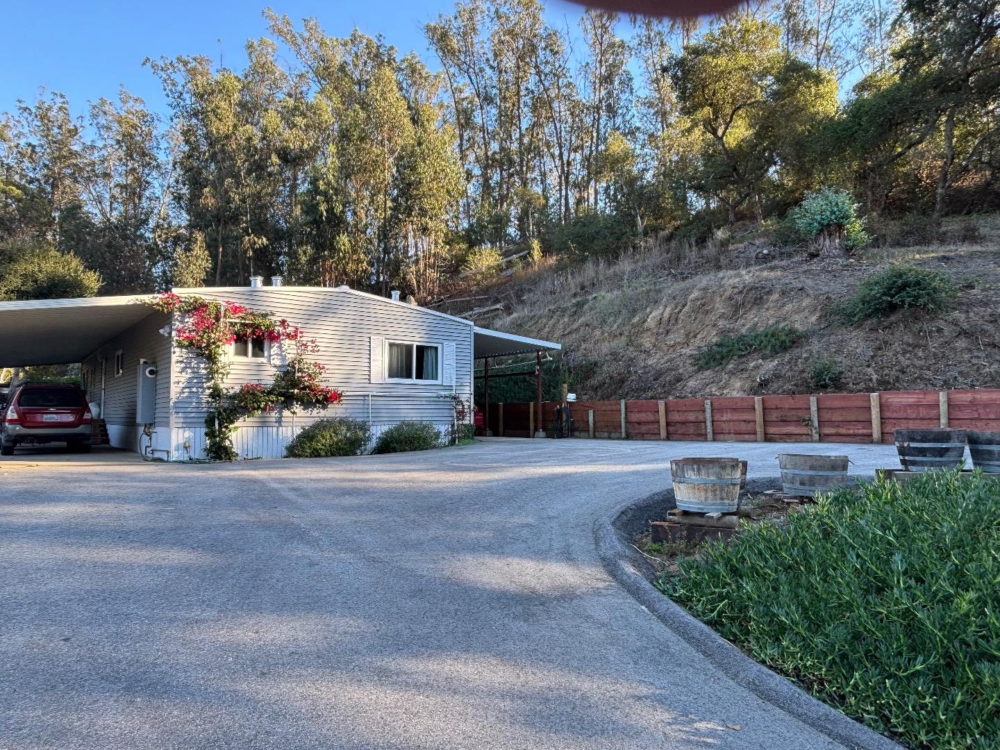 809 Maher RD