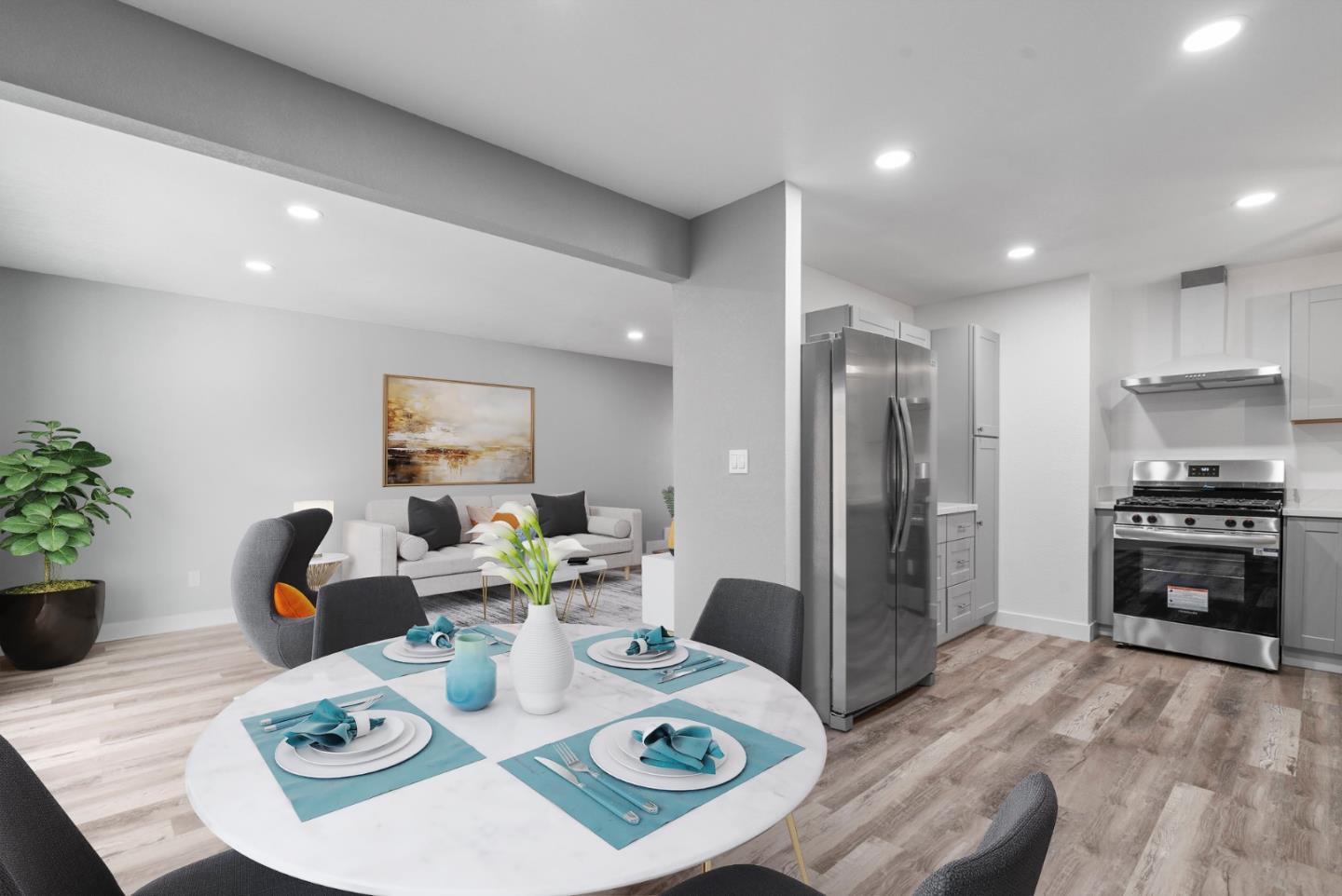 912 Acosta Plaza 11