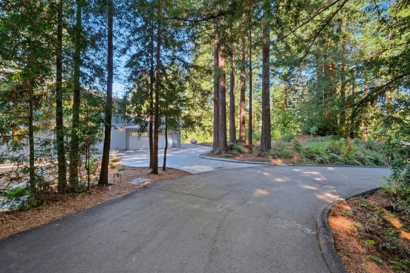 6 Timber Ridge Lane