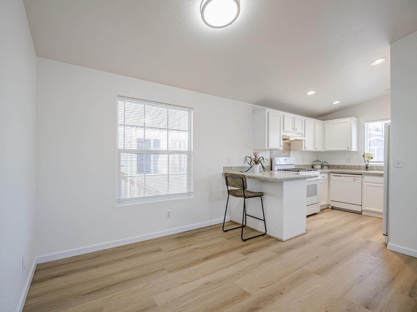 3710 Gross Road Unit: #12