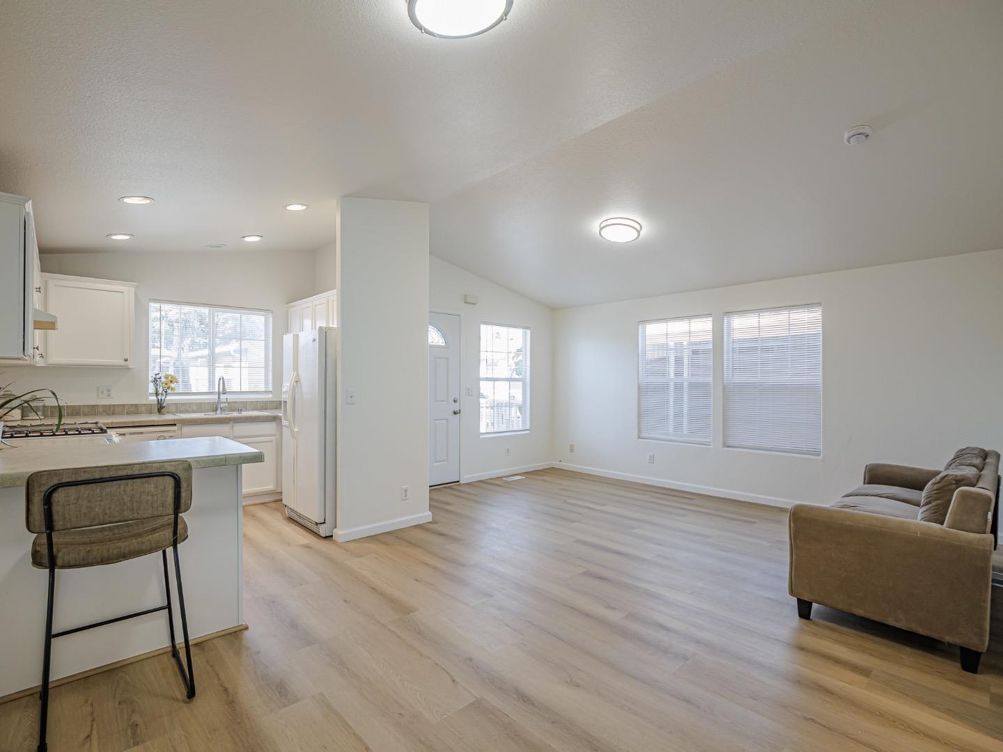 3710 Gross Road Unit: #12