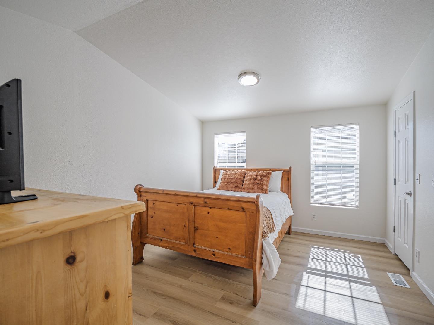 3710 Gross Road Unit: #12