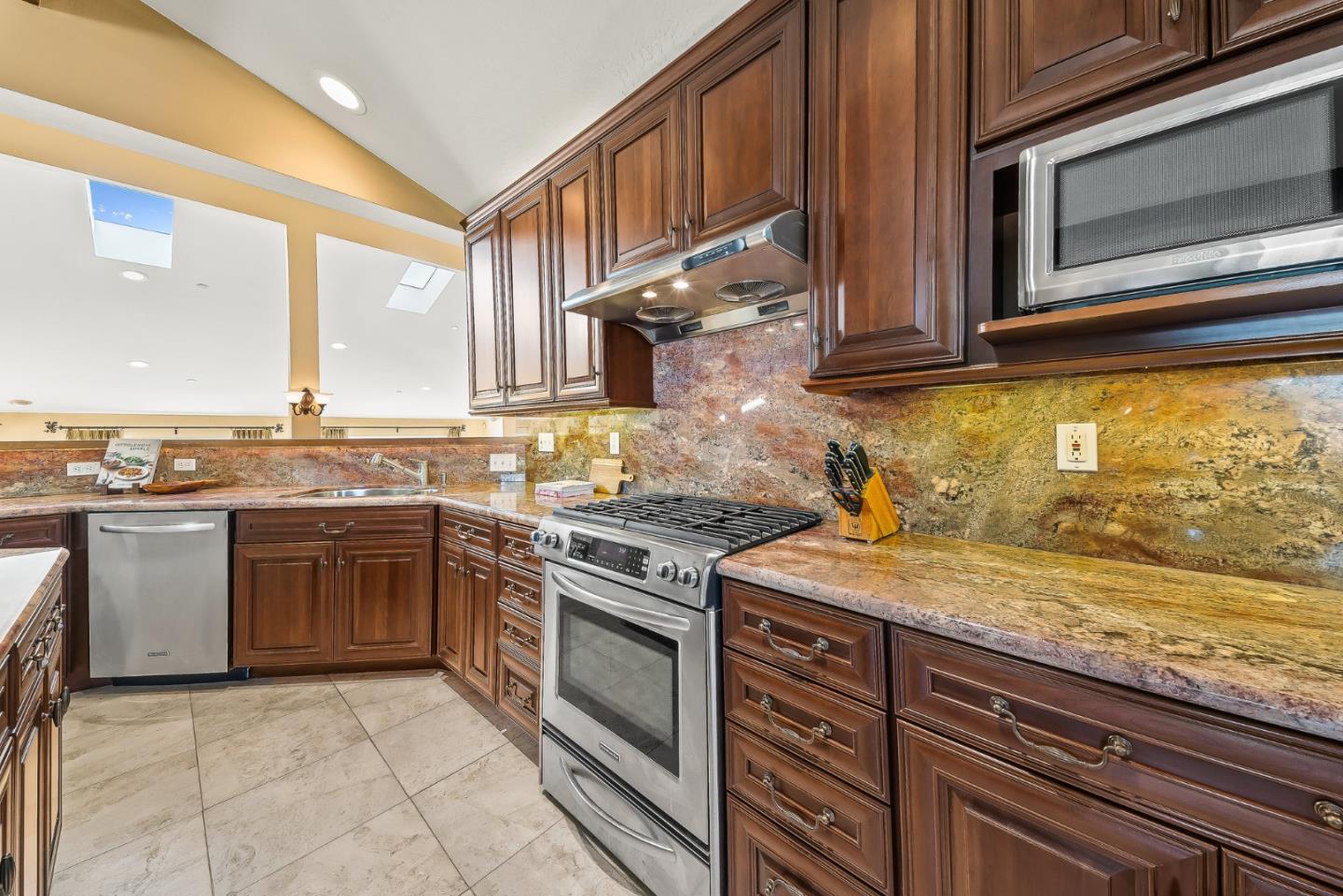153 Castillo Court