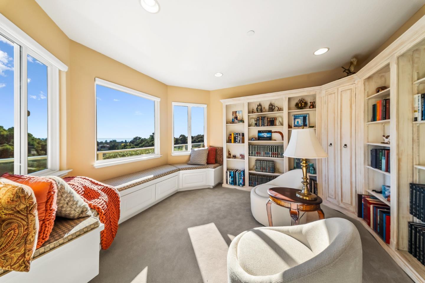 153 Castillo Court