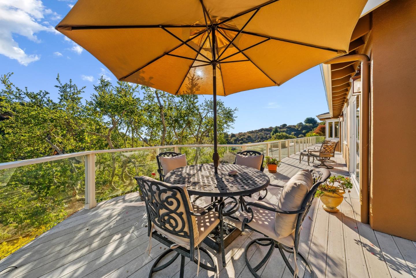 153 Castillo Court