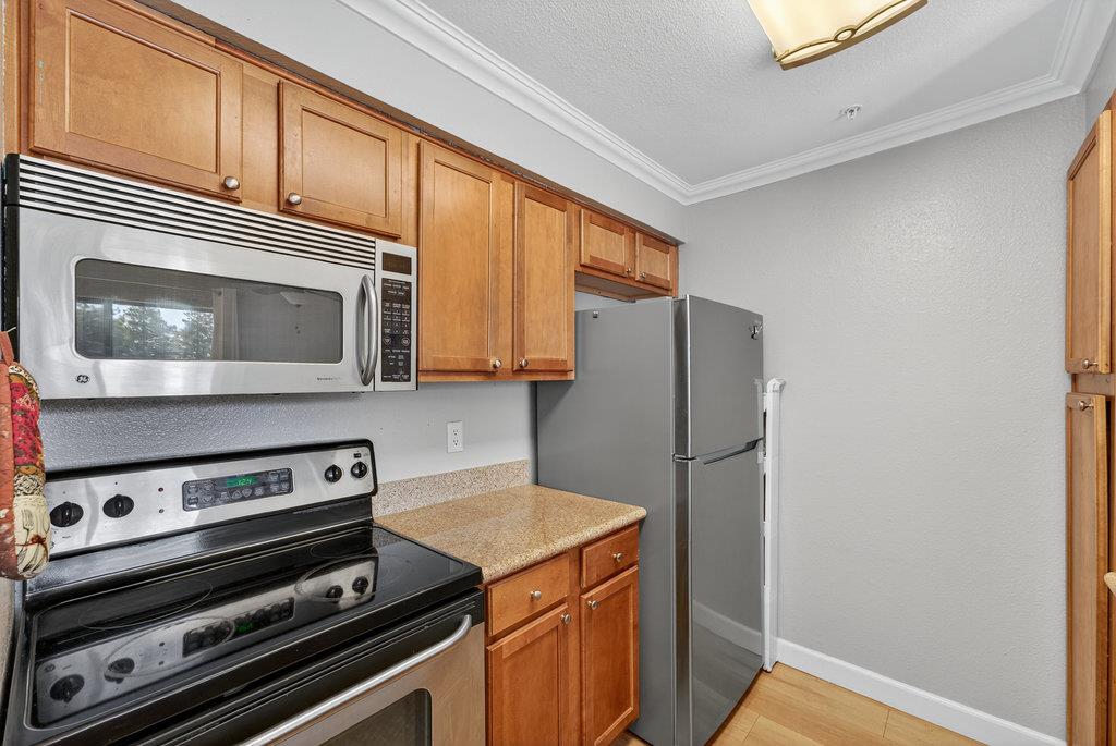 41 Grandview Street 1204