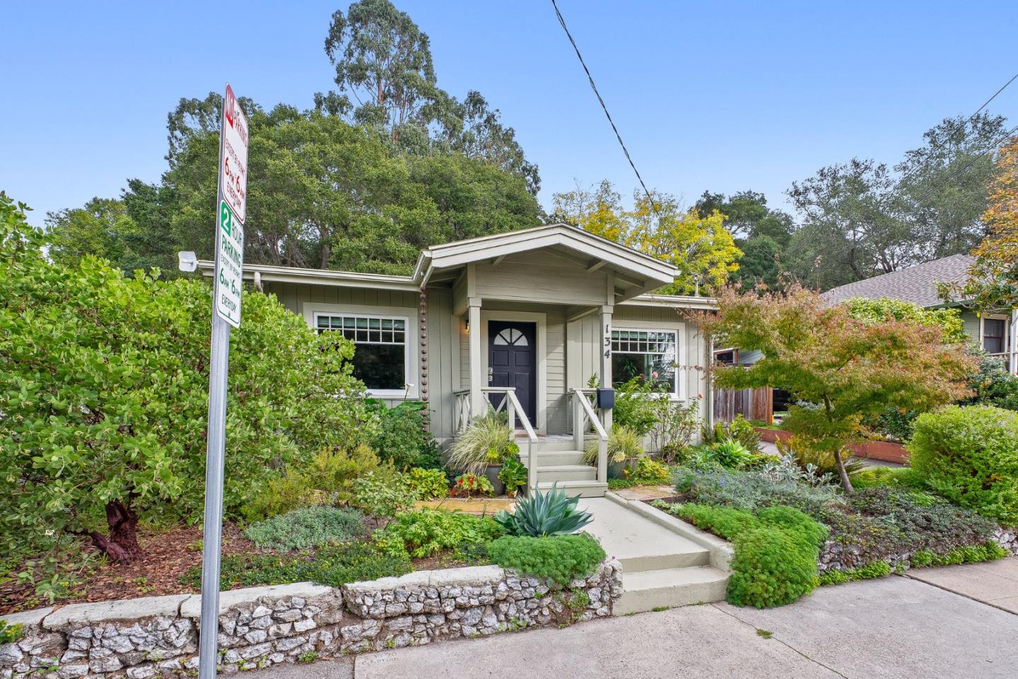 134 May Avenue
