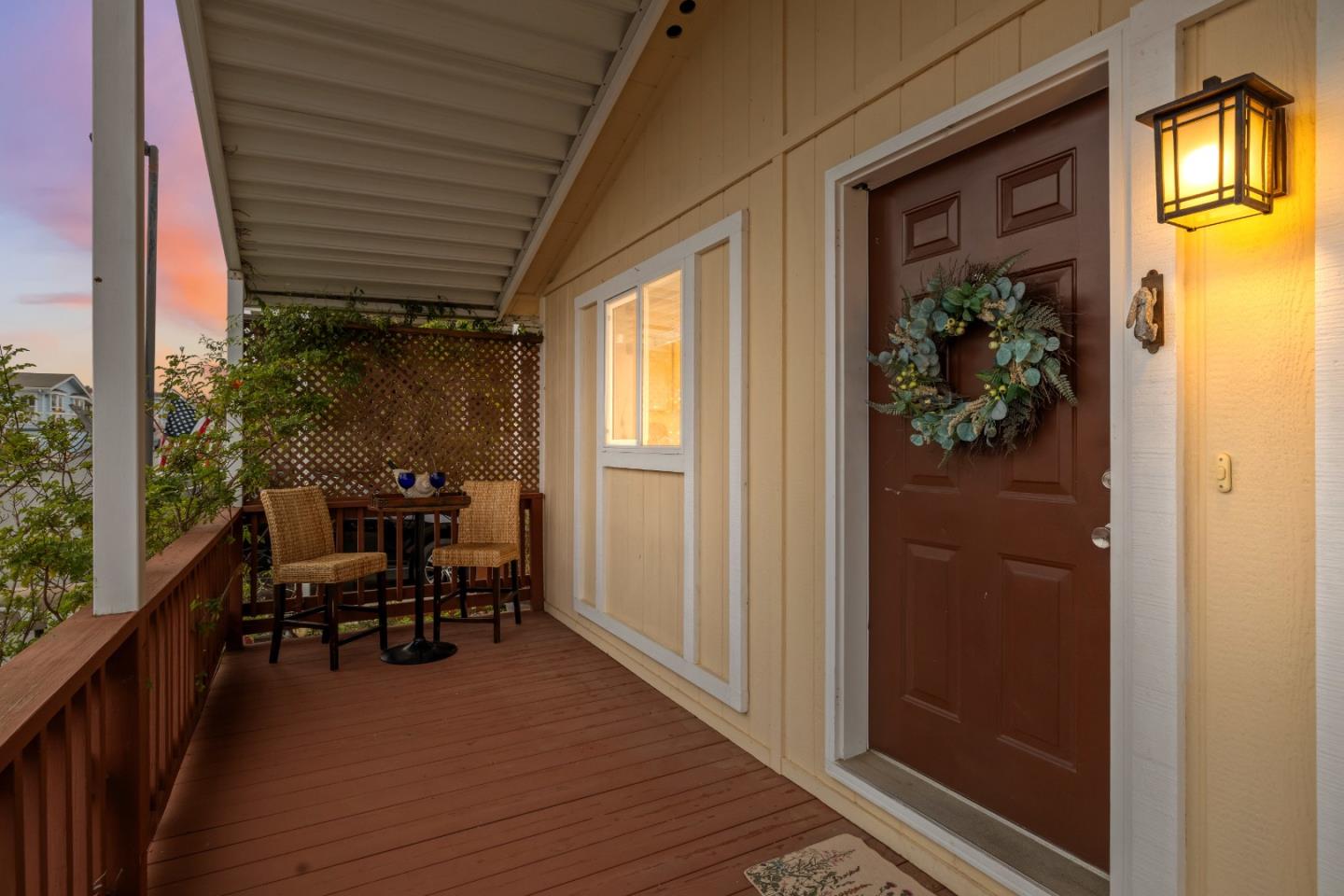 144 Holm RD 75
