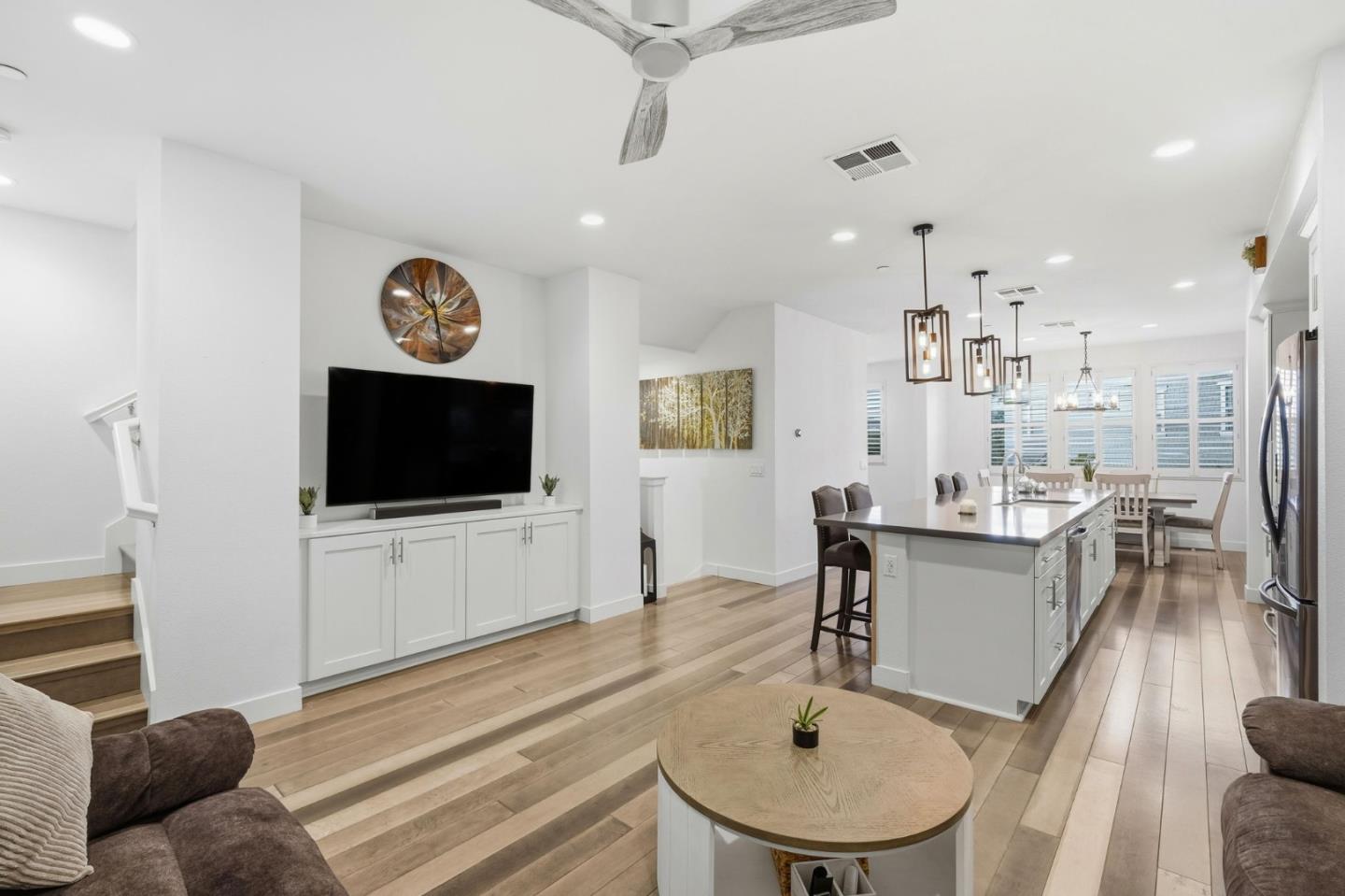 325 Skyforest Way