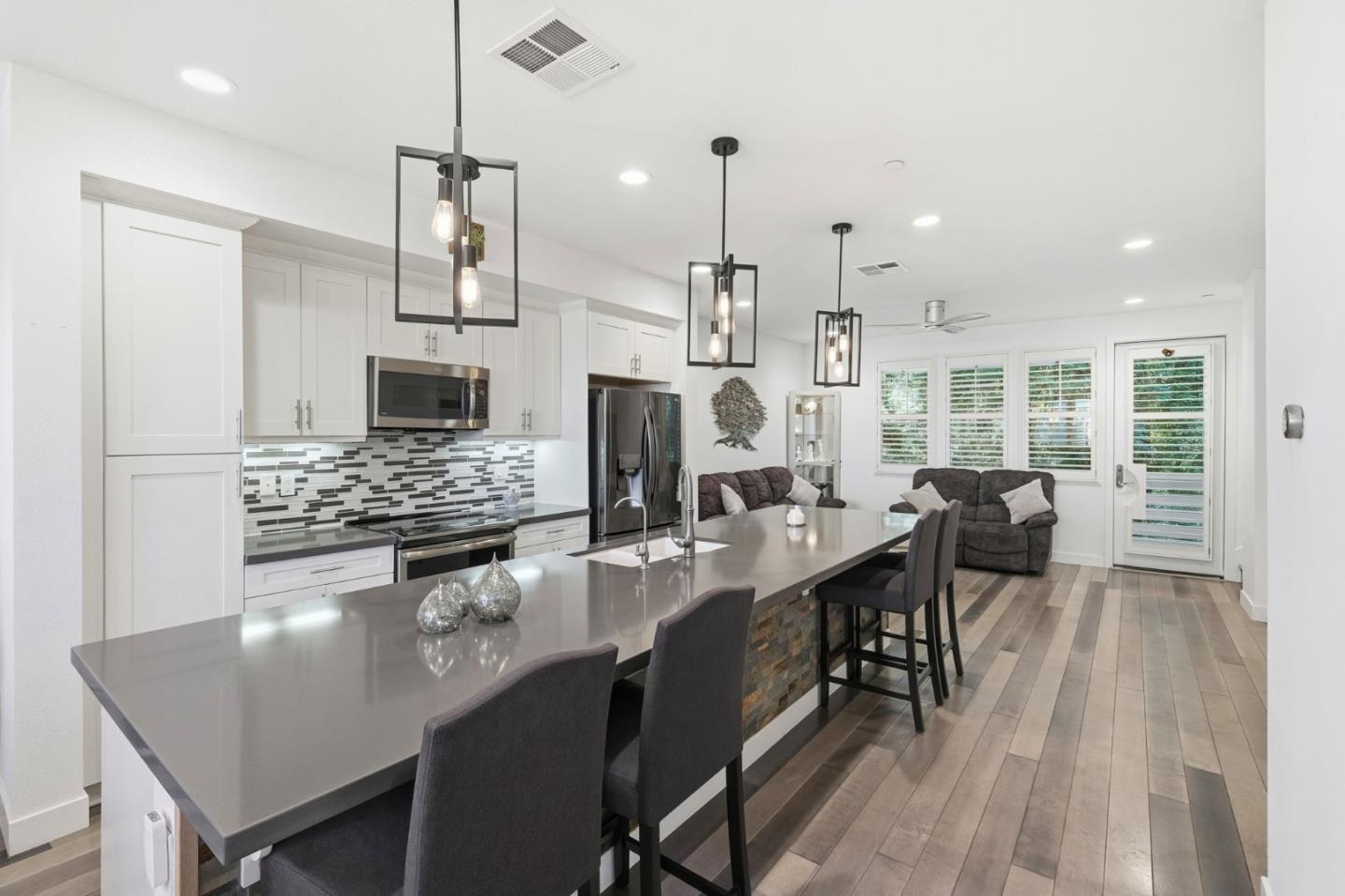 325 Skyforest Way