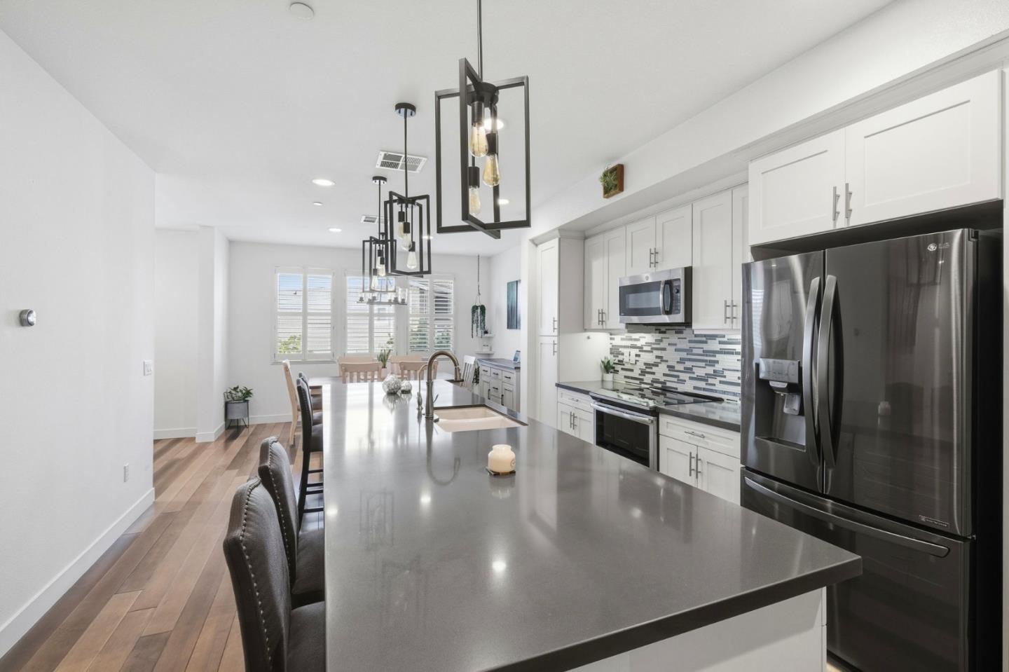 325 Skyforest Way