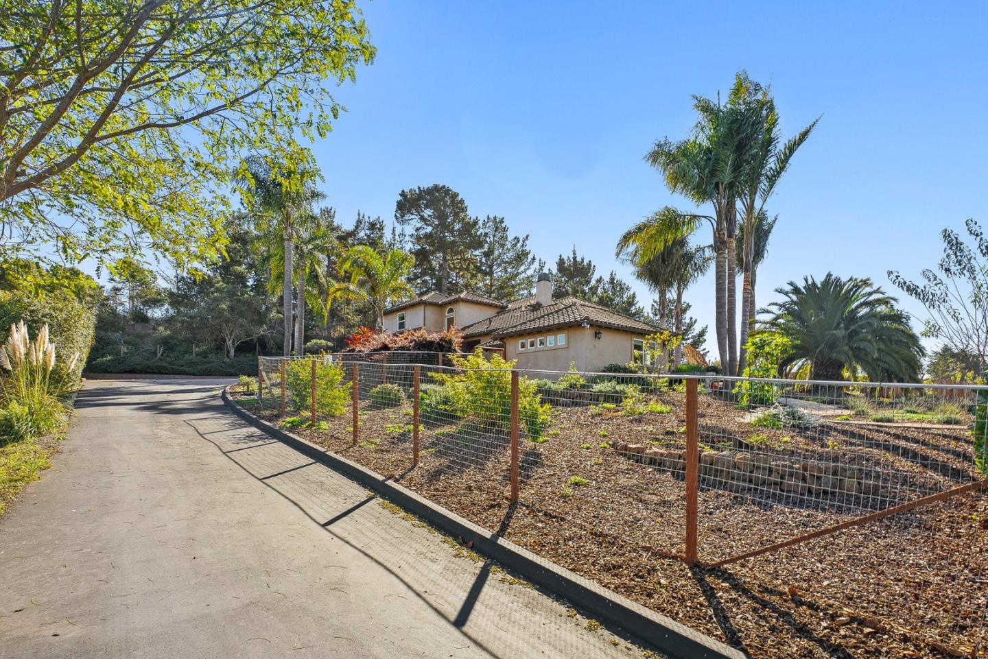 69 Crest Drive