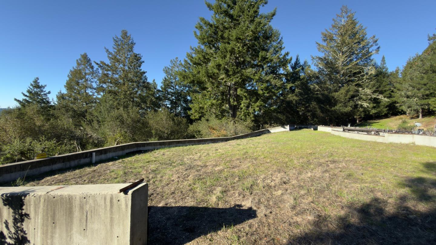 1374 Weston Ridge Road