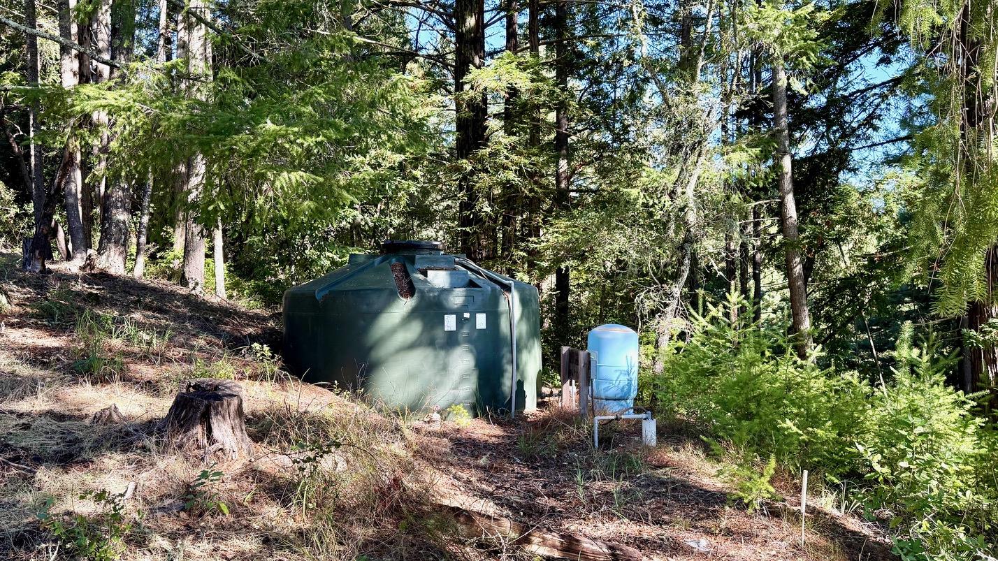 1374 Weston Ridge Road