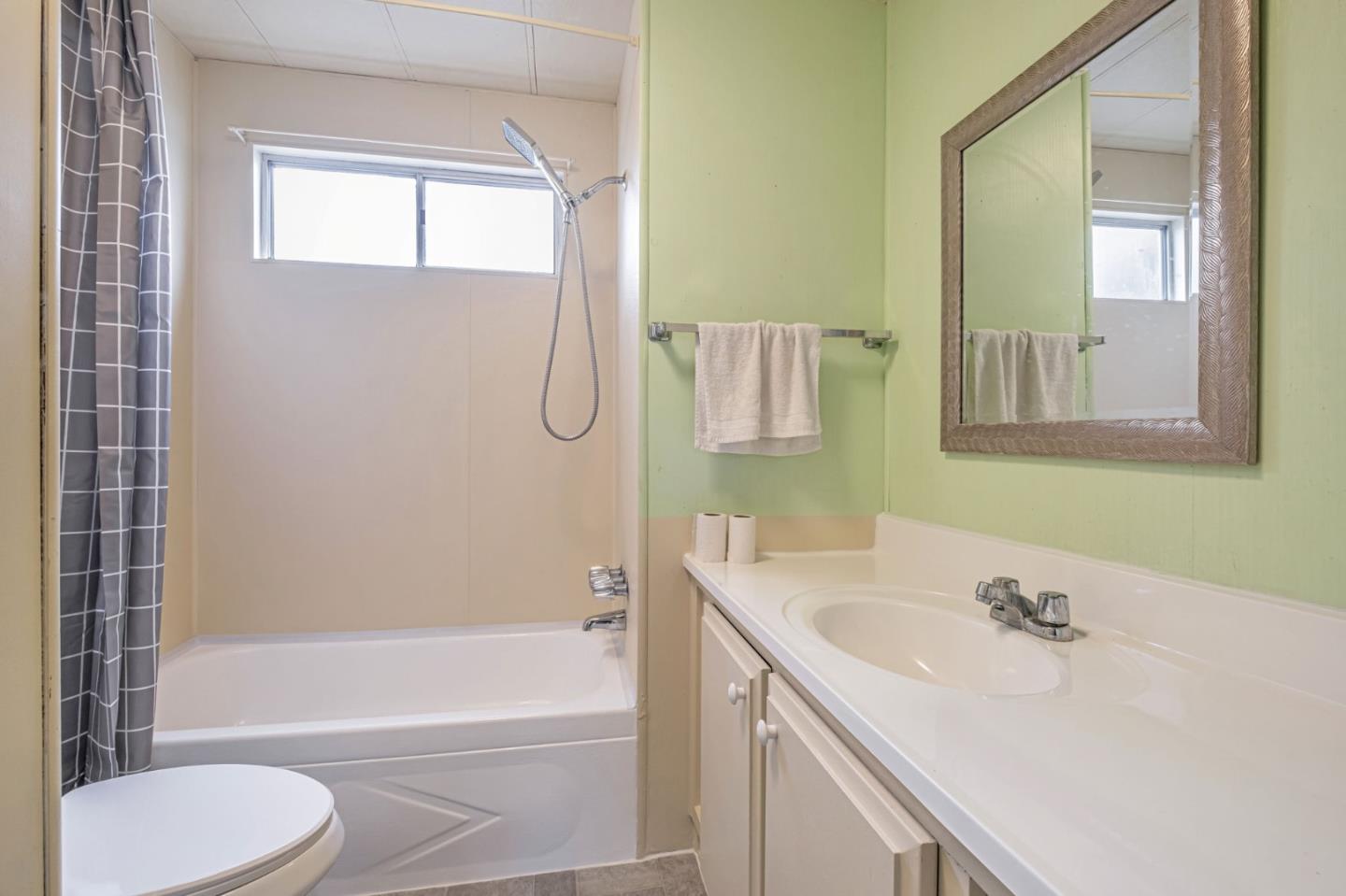 6011 Scotts Valley Drive Unit: 6