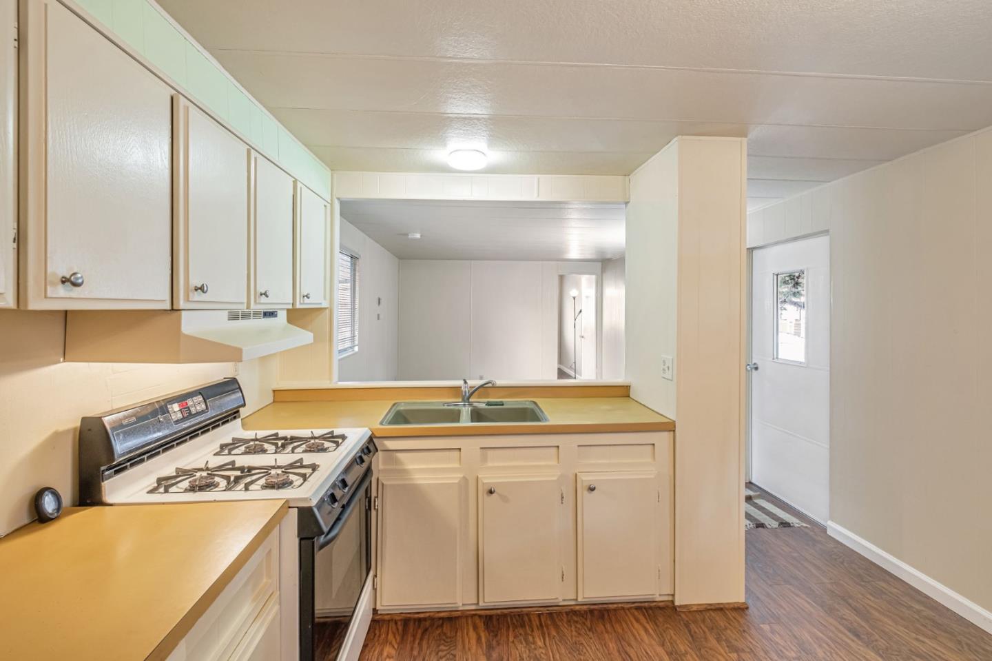 6011 Scotts Valley Drive Unit: 6