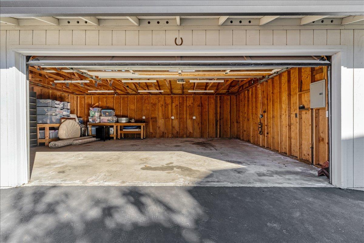 3025 Crystal Heights Drive