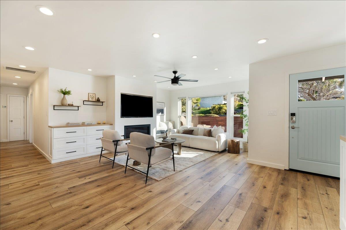 3025 Crystal Heights Drive