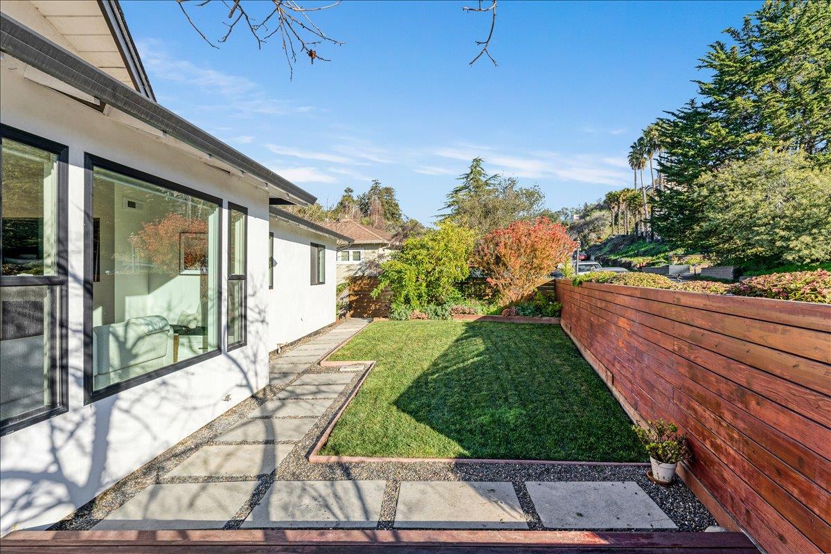 3025 Crystal Heights Drive